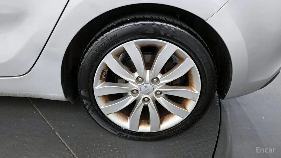Kia Carens