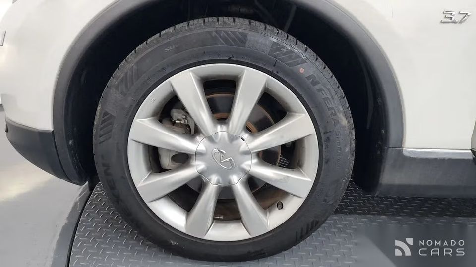 Infiniti QX50