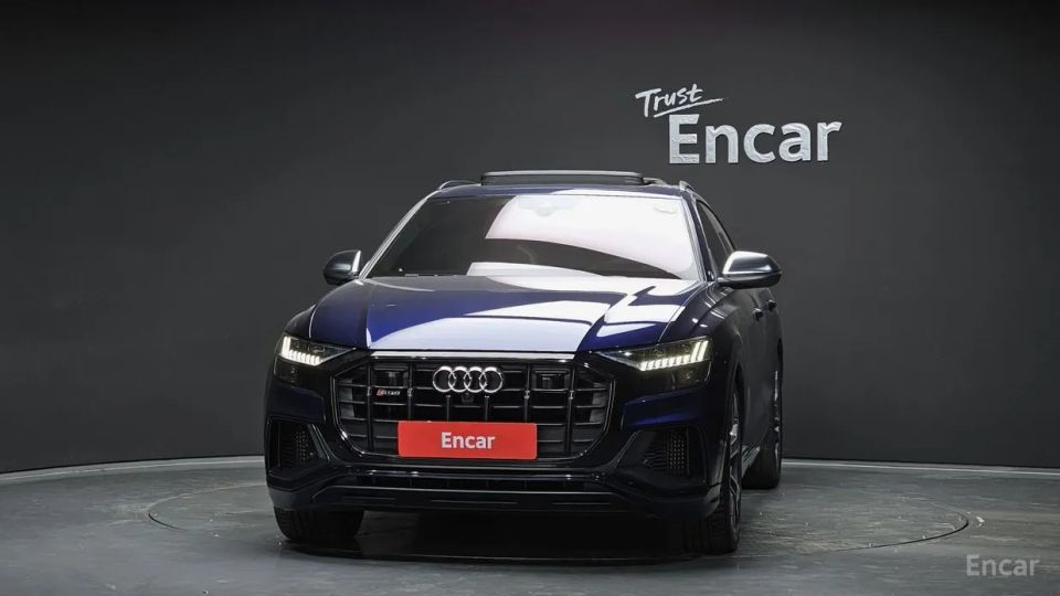 Audi SQ8