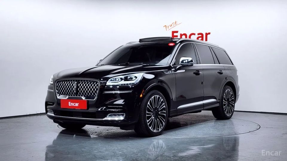 Lincoln Aviator