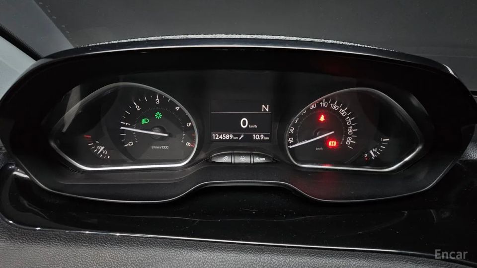 Peugeot 208