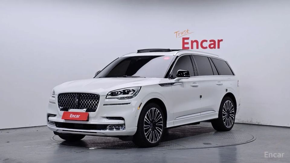 Lincoln Aviator