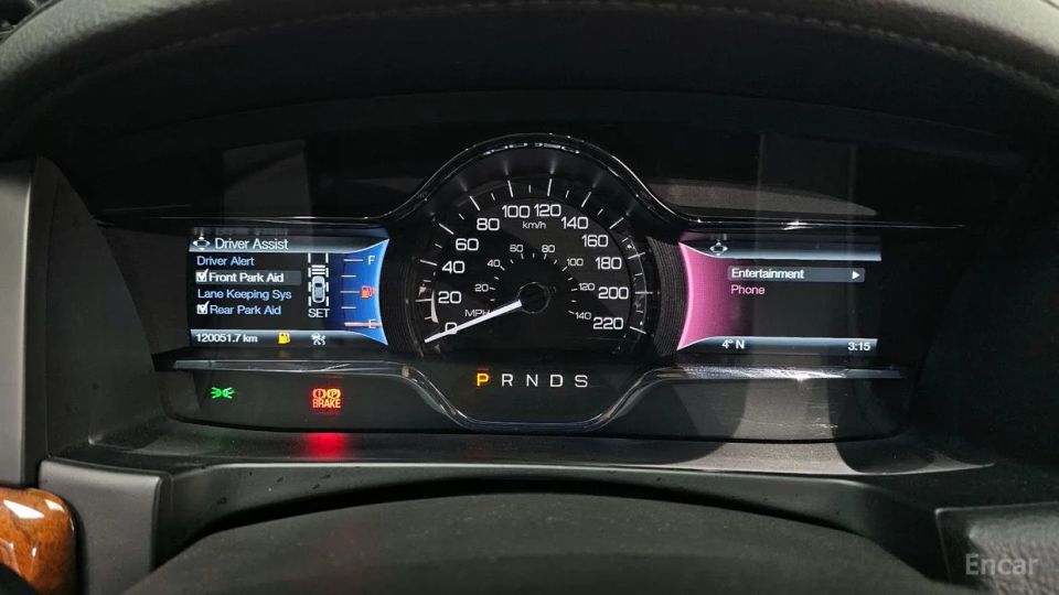 Lincoln MKS
