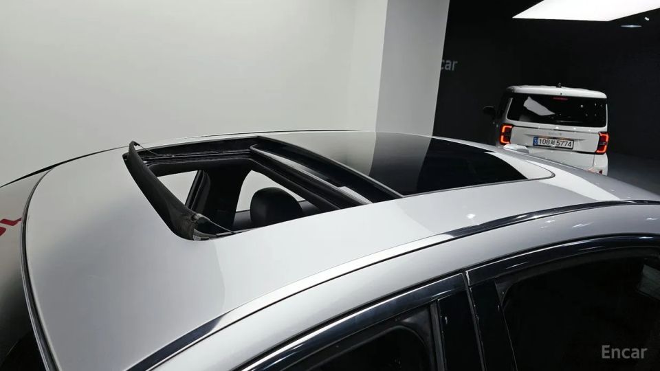 Lincoln MKS