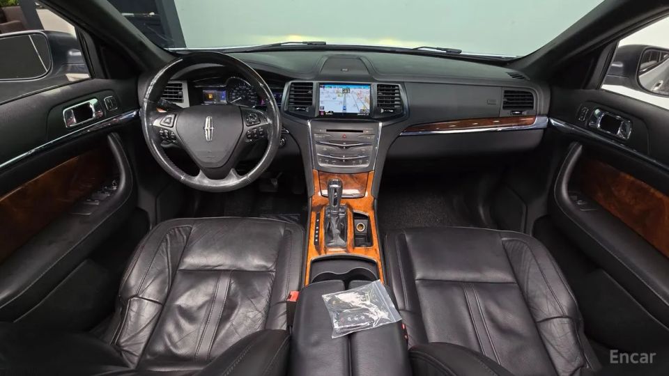 Lincoln MKS