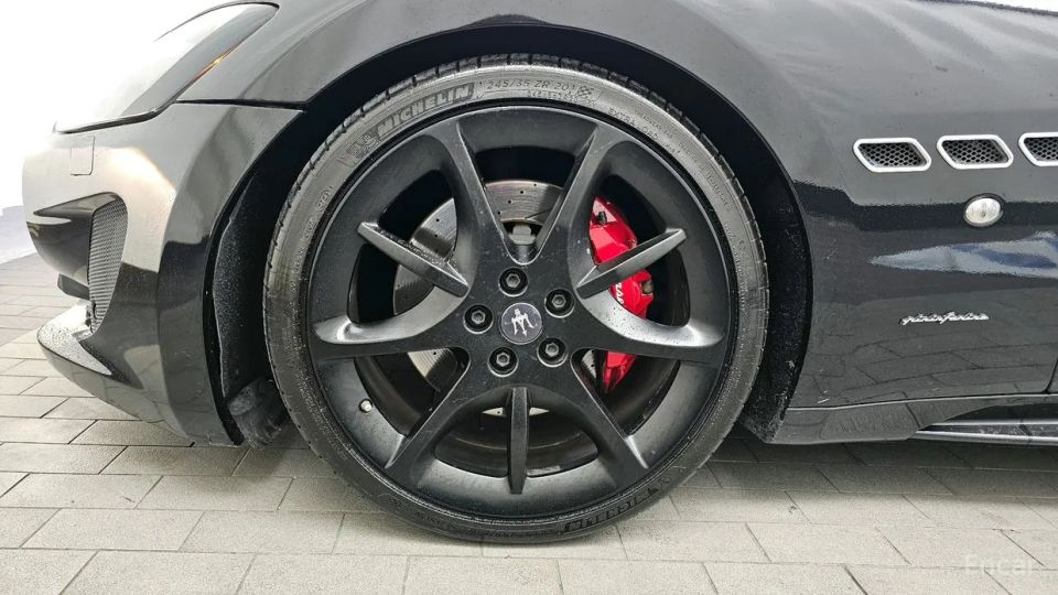 Maserati granturismo