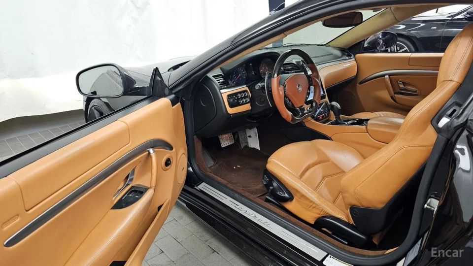 Maserati granturismo