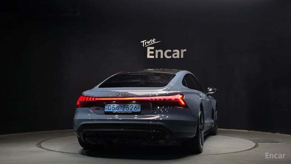 Audi RS e-tron GT