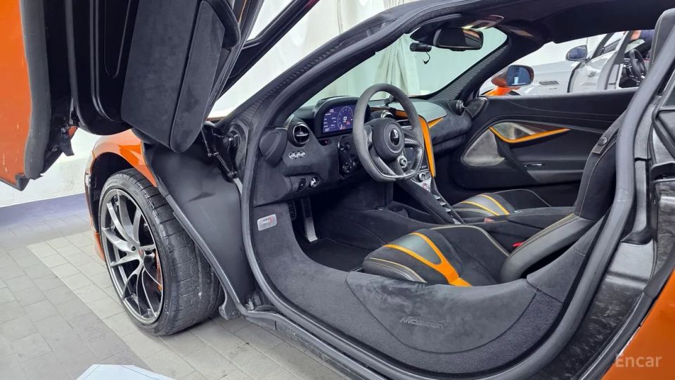 Mclaren 720S