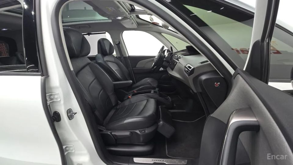 Citroen-DS C4 SpaceTourer