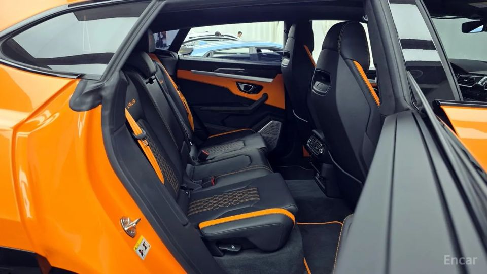 Lamborghini urus