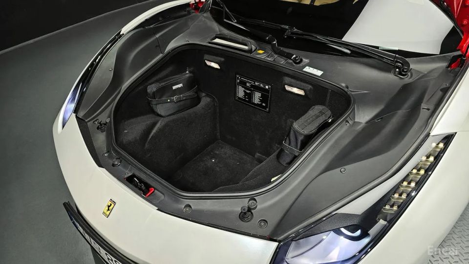 Ferrari 488