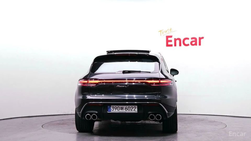 Porsche Macan