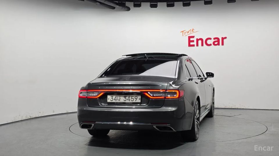Lincoln Continental