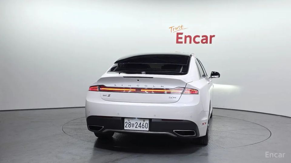 Lincoln MKZ