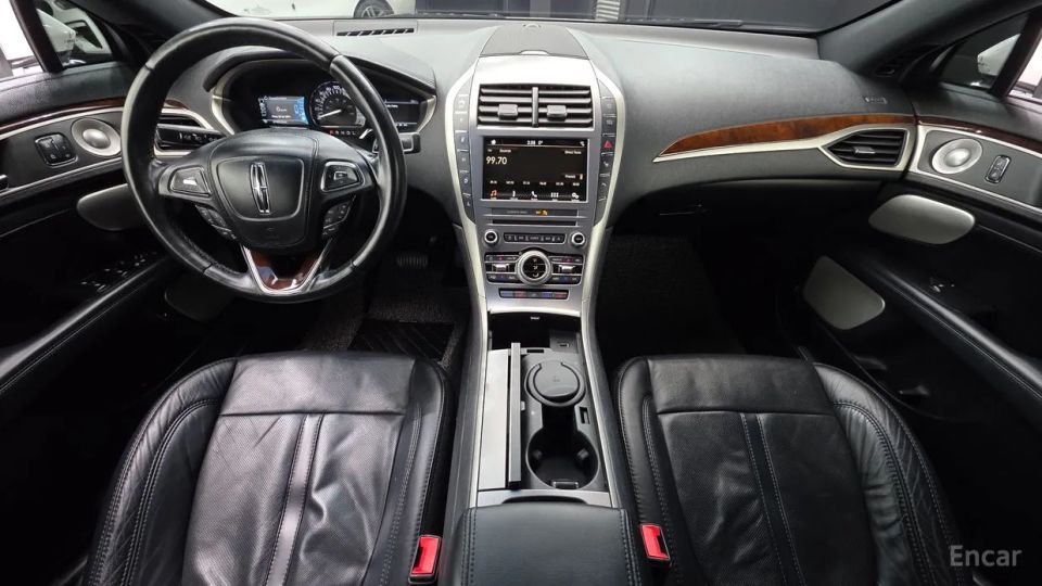 Lincoln MKZ