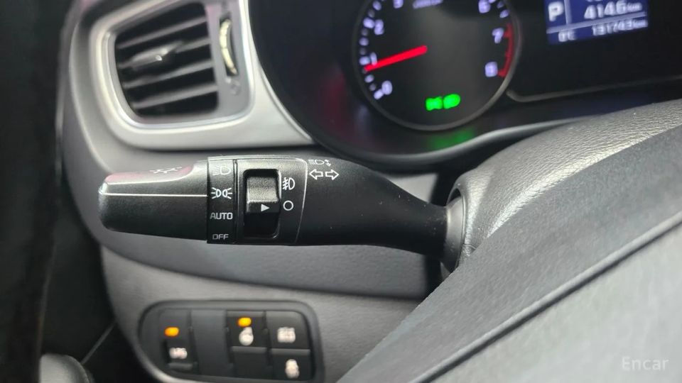 Kia Carens