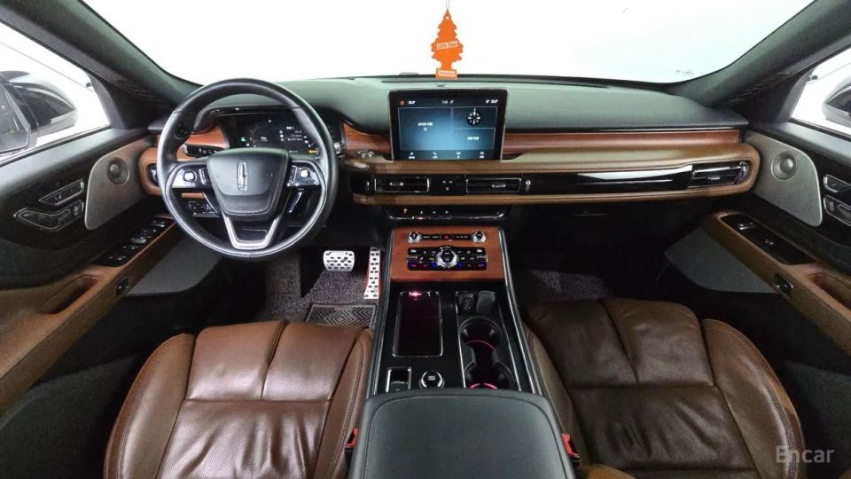 Lincoln Aviator
