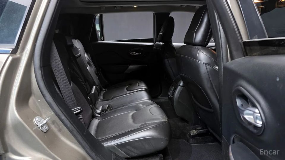 Jeep cherokee