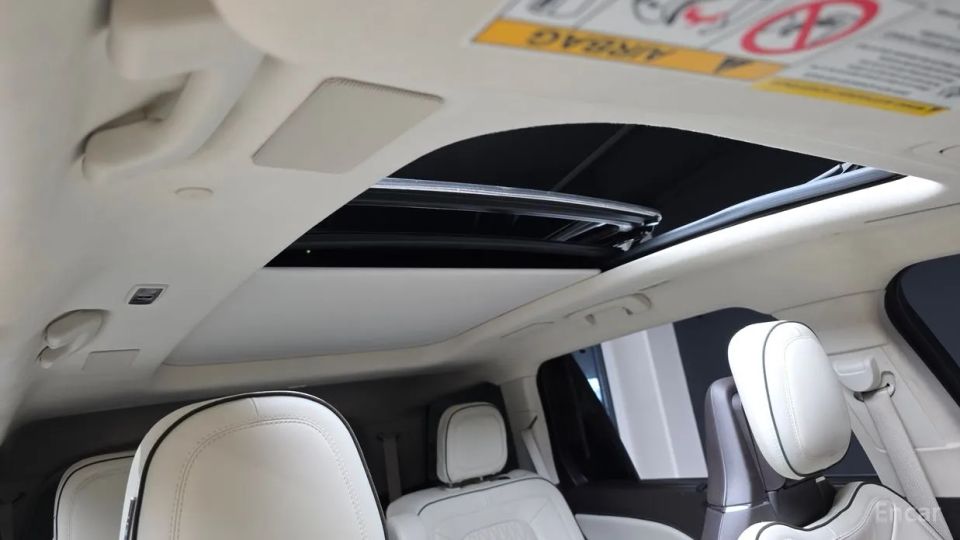 Lincoln Aviator
