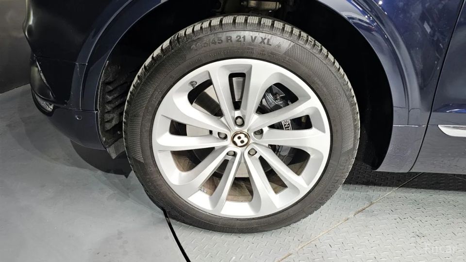 Bentley Bentayga