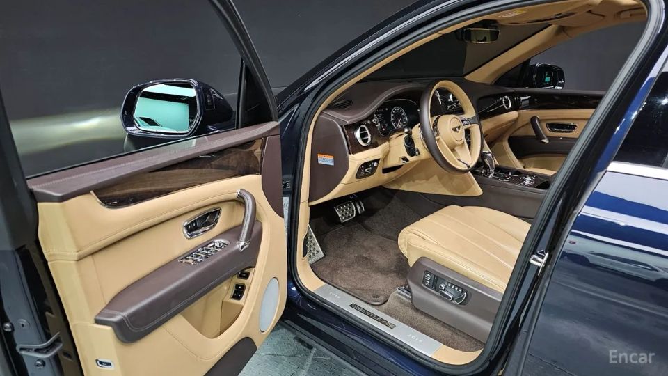 Bentley Bentayga