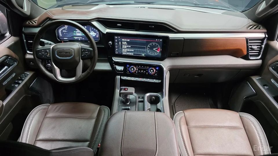 GMC Sierra
