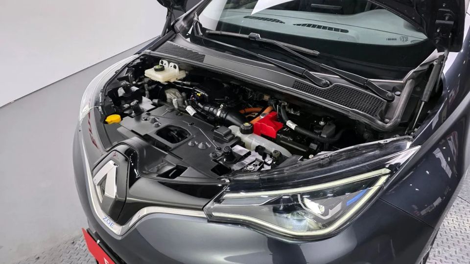 Renault-KoreaSamsung Zoe