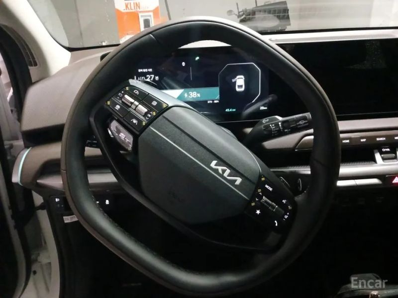 Kia EV4