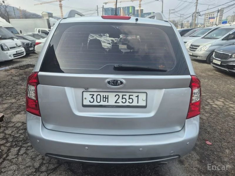 Kia Carens