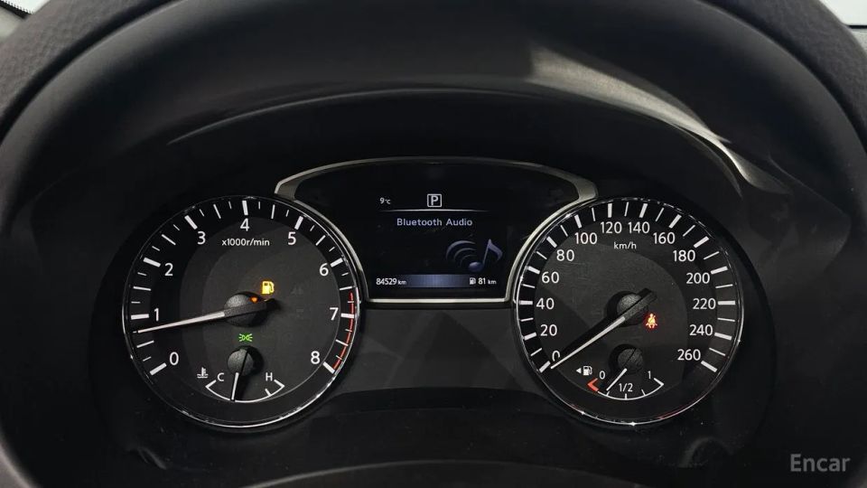 Nissan altima