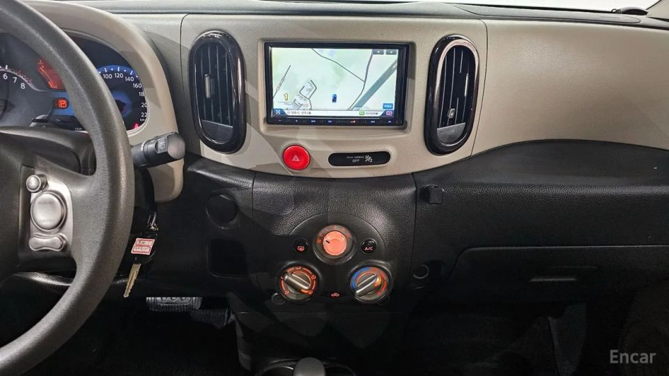 Nissan Cube