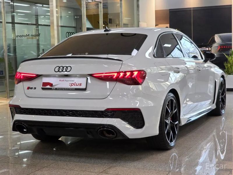 Audi RS3