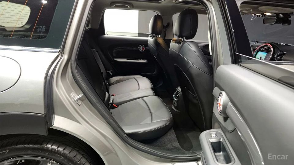 Mini clubman