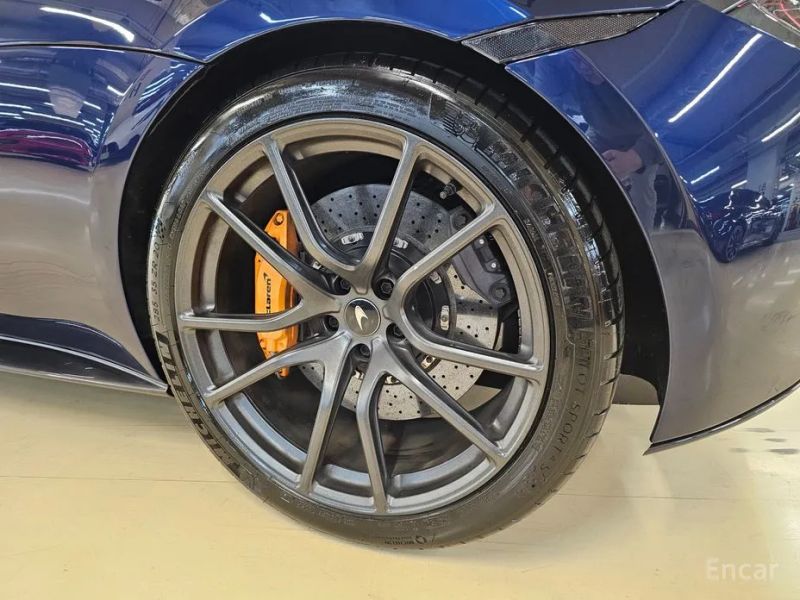 Mclaren 570S
