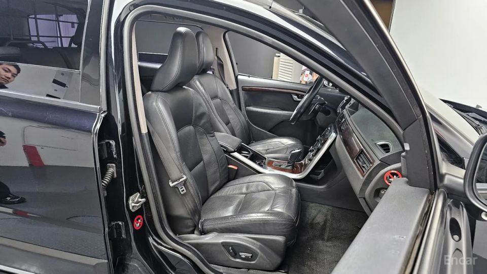 Volvo XC70