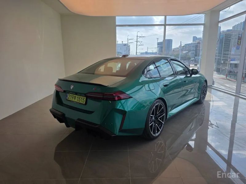 BMW M5