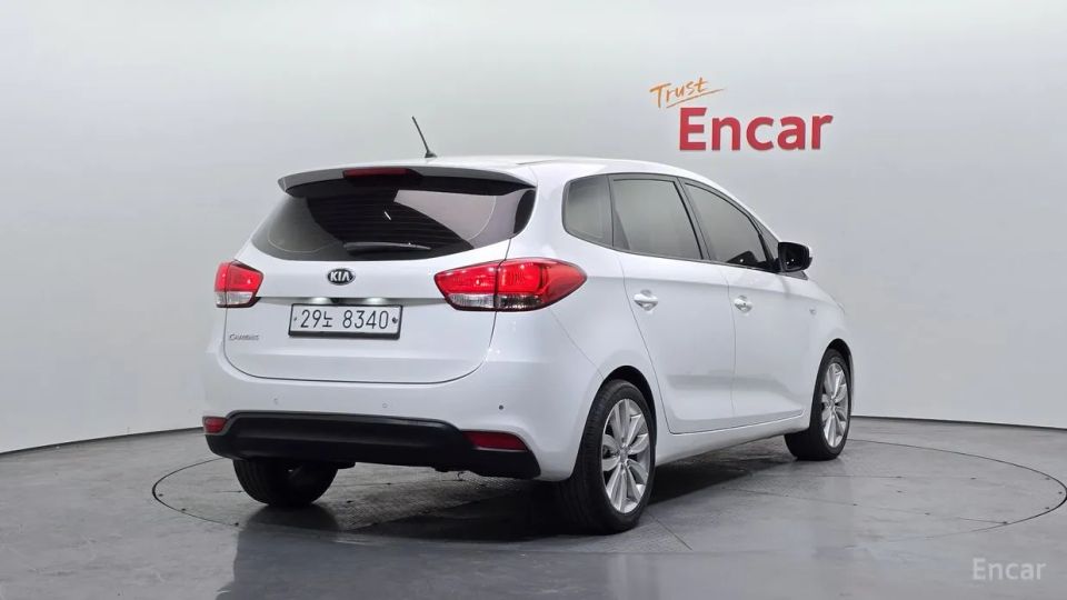 Kia Carens