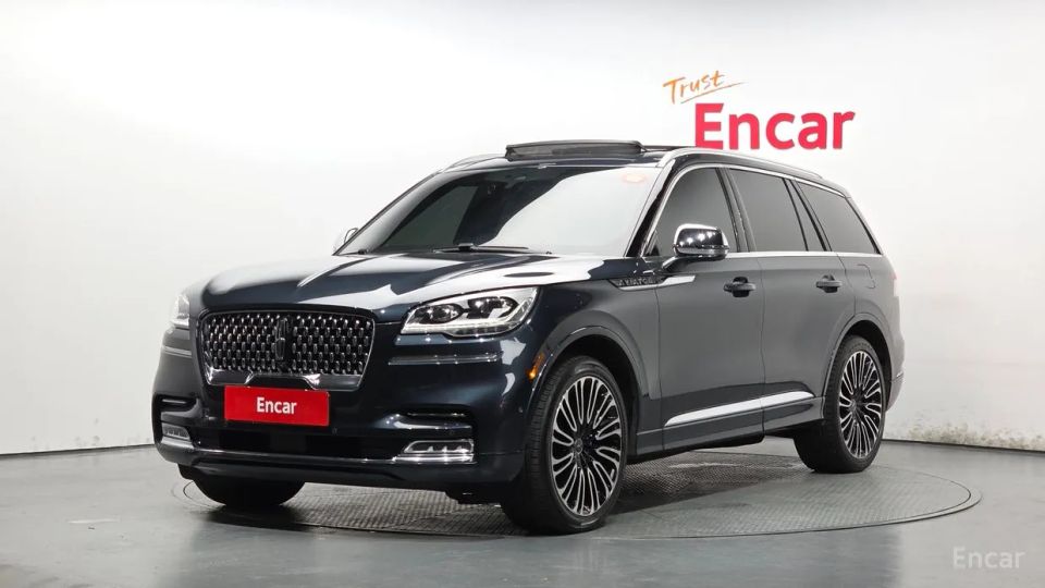 Lincoln Aviator