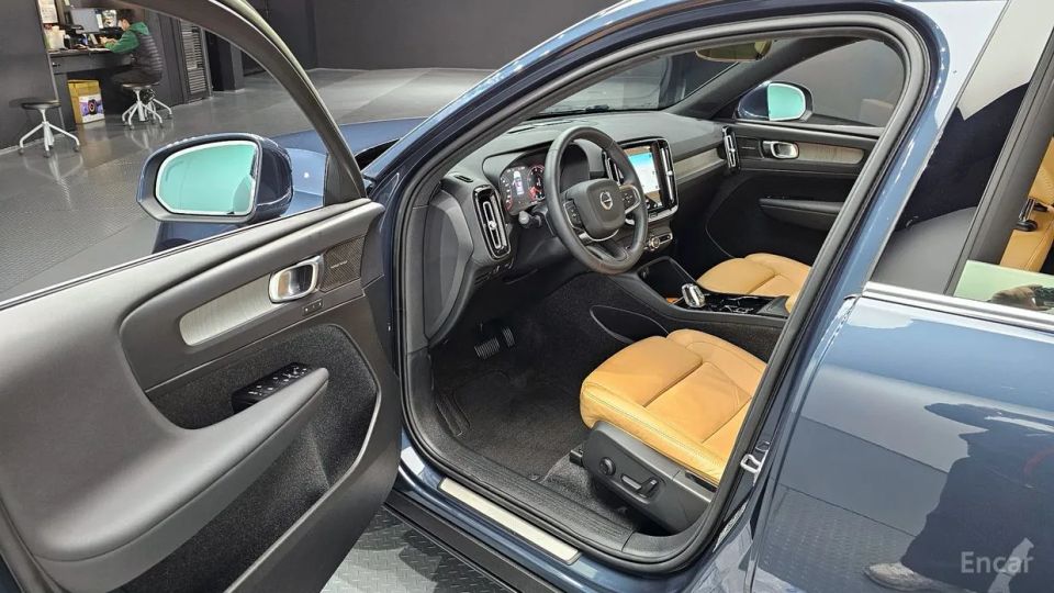 Volvo XC40