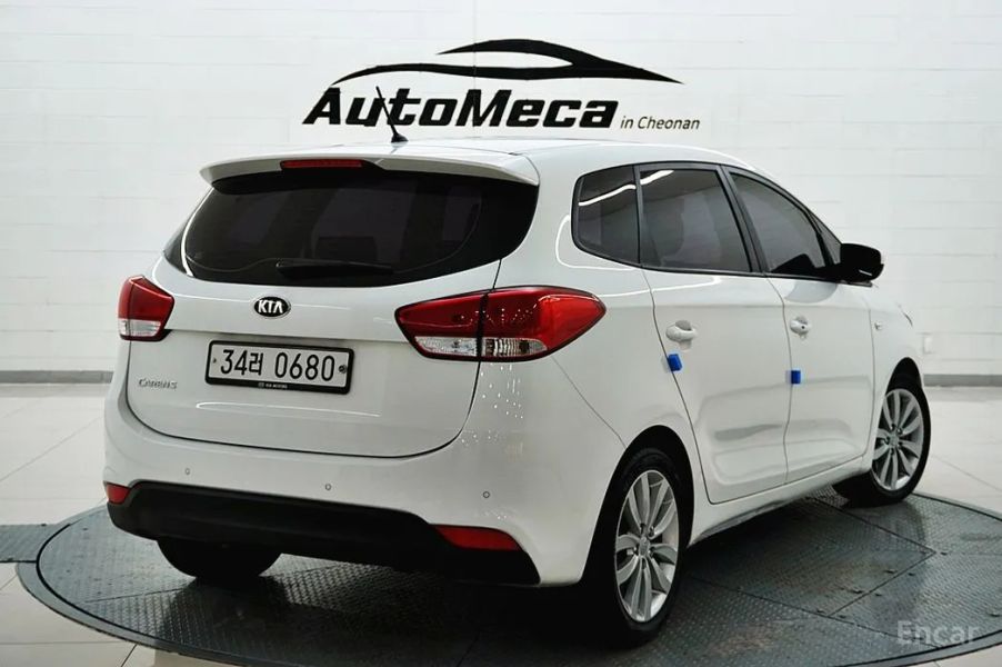 Kia Carens