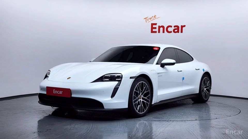 Porsche Taycan