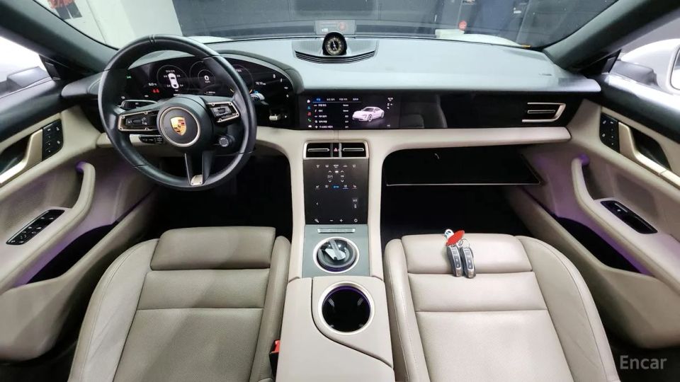 Porsche Taycan