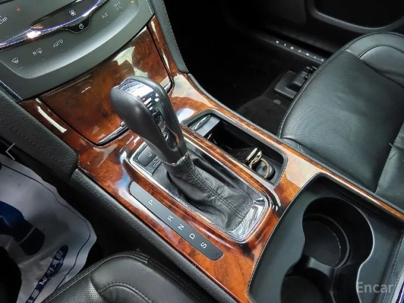 Lincoln MKS