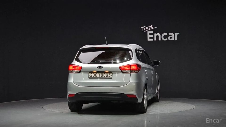 Kia Carens