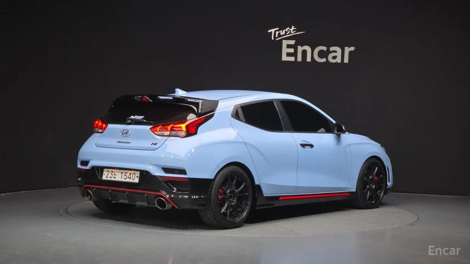 Hyundai Veloster