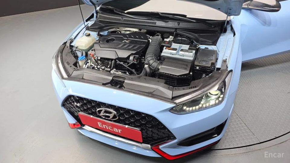 Hyundai Veloster