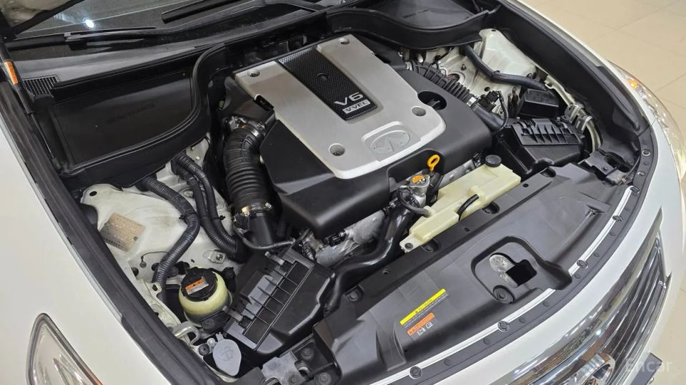 Infiniti G