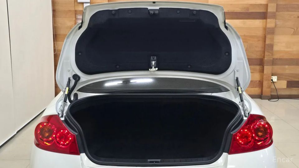 Infiniti G