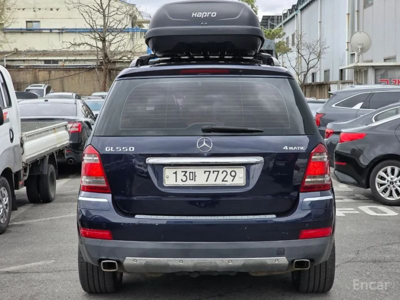Mercedes-Benz GL-Class